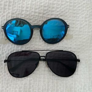 Blue Raybands and black dezi